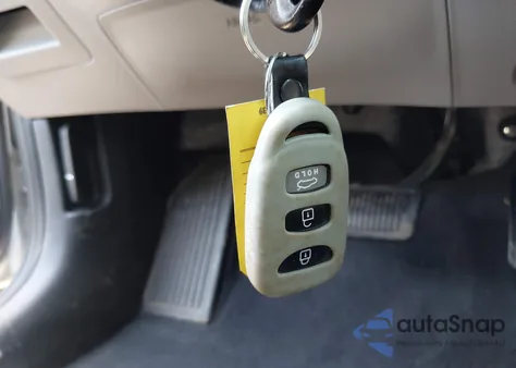 2020 Hyundai Elantra Se z USA, uszkodzony, nr VIN 5NPD74LF1LH614700